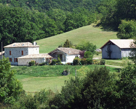 Grand gîte à montaigu de Quercy